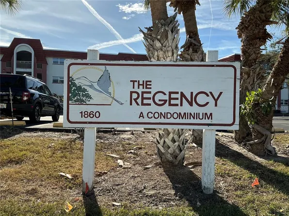 1860 Massachusetts Ave NE APT 311, Saint Petersburg, FL 33703