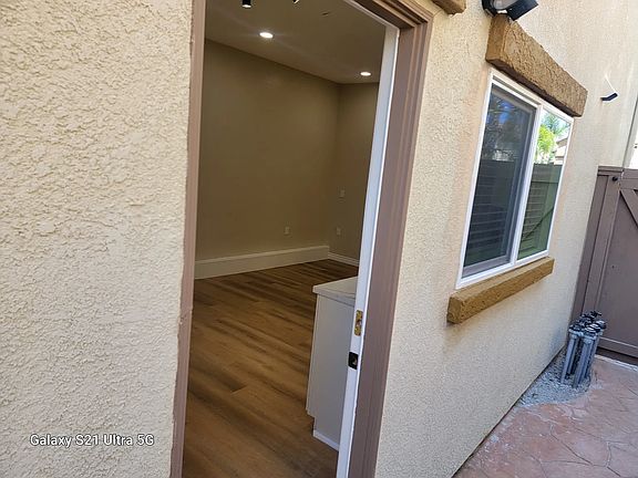 3rd image of 3200 Toopal Dr #1