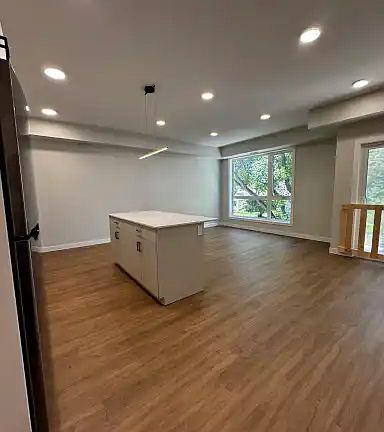 3rd image of 90 Des Meurons St #3