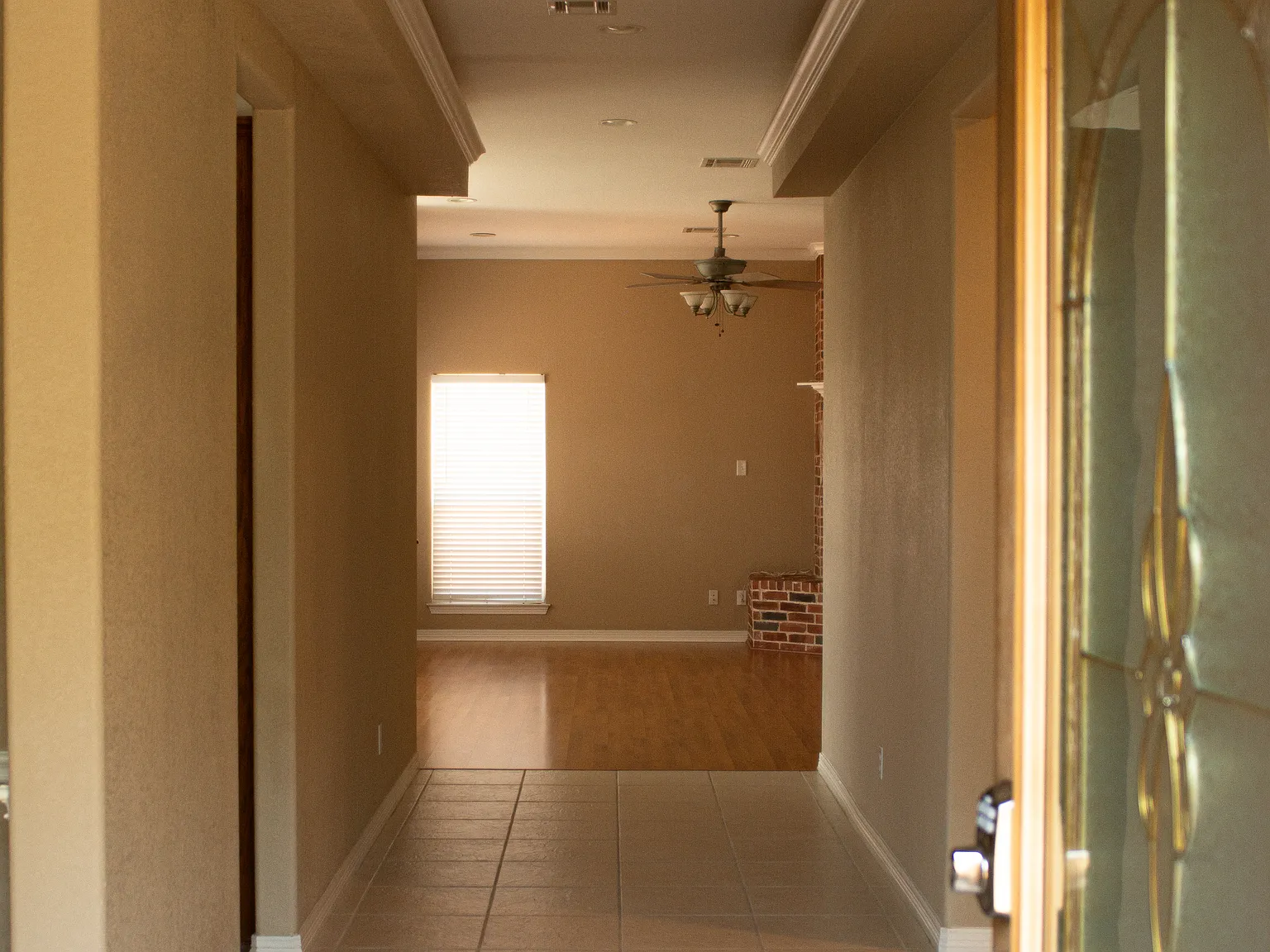 924 Lands End Cv — Photo 2