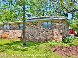 481 Poplar St, Clinton, AR 72031