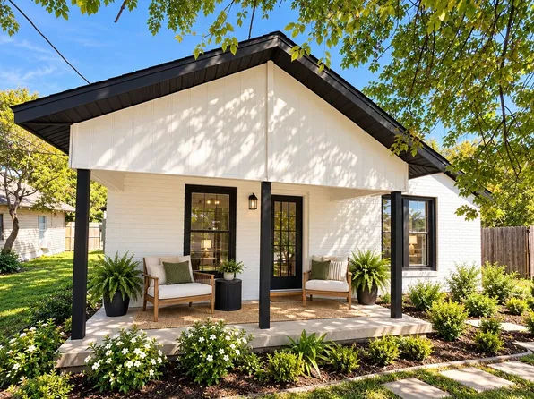 709 E Jefferson St, Waxahachie, TX 75165