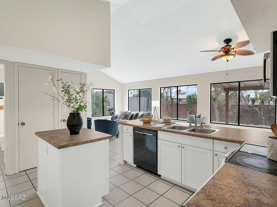 1st image of 4851 W Waterbuck Dr