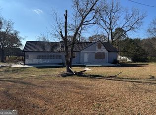 7161 Hayden Quarry Rd, Lithonia, GA 30038