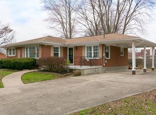 106 Buttercup Rd, Louisville, KY 40218