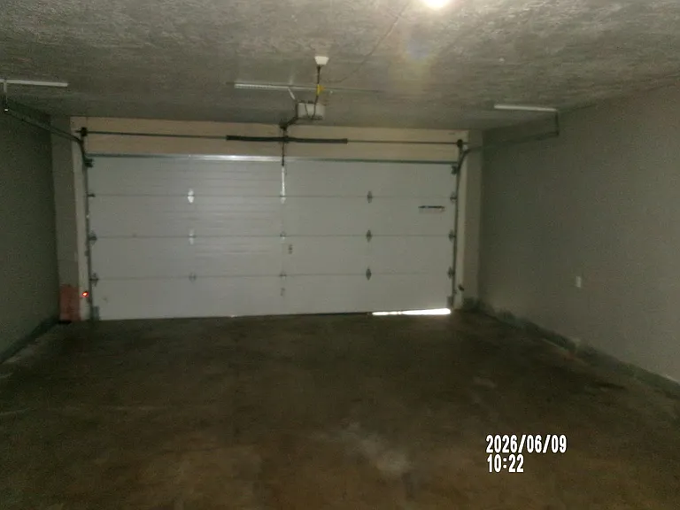 2205 NW 50th St — Photo 5