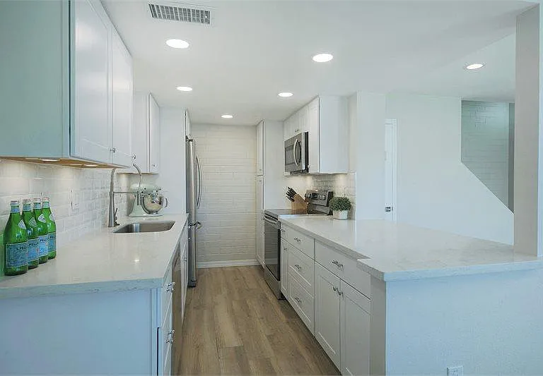 948 S Alma School Rd #83 — Photo 11
