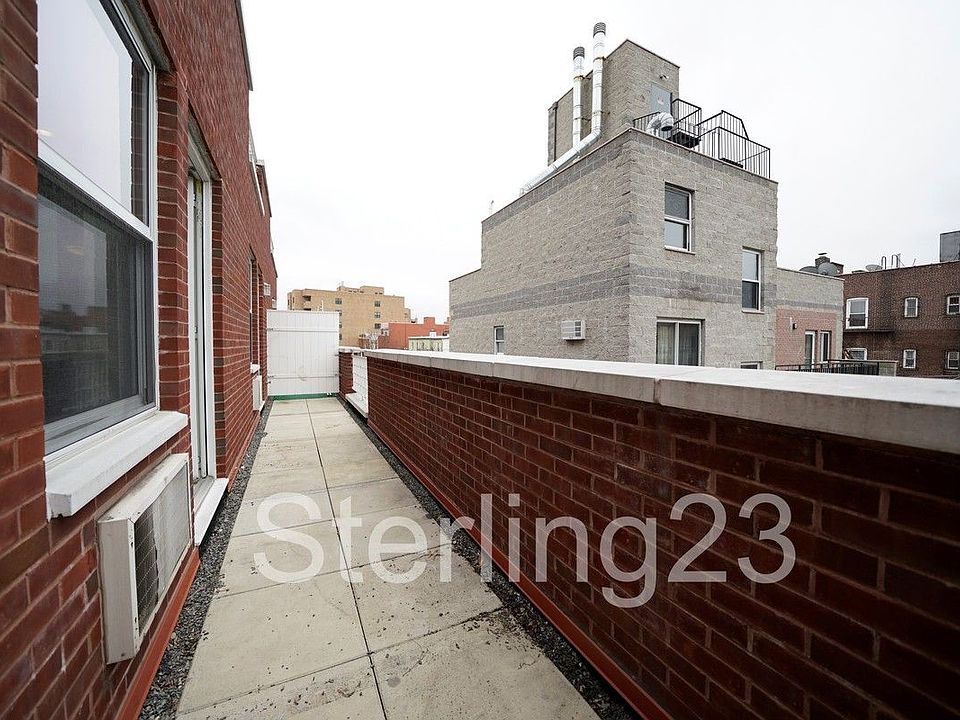 1st image of 2550 Crescent St APT 4A