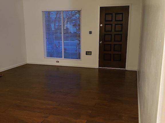 2nd image of 6617 Larchmont Dr