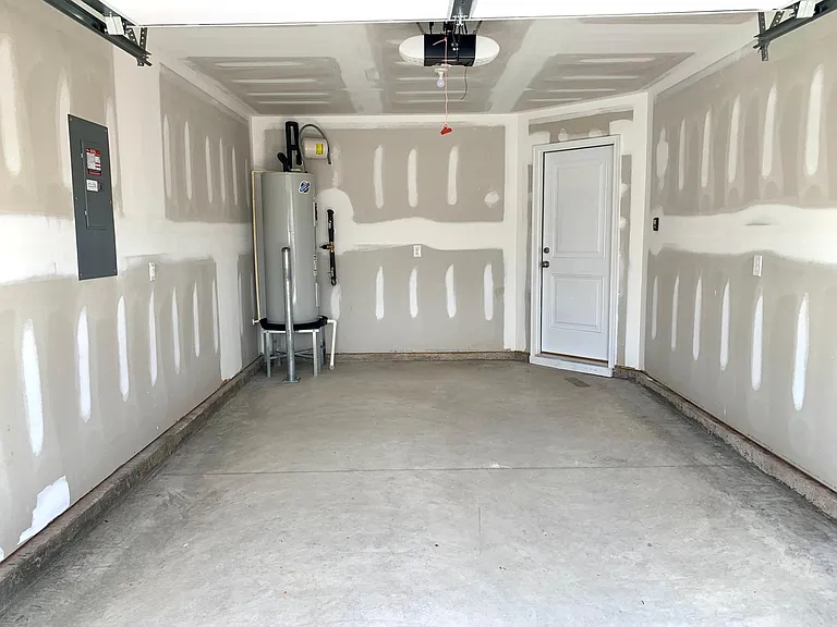 676 Millsgate Cir — Photo 3