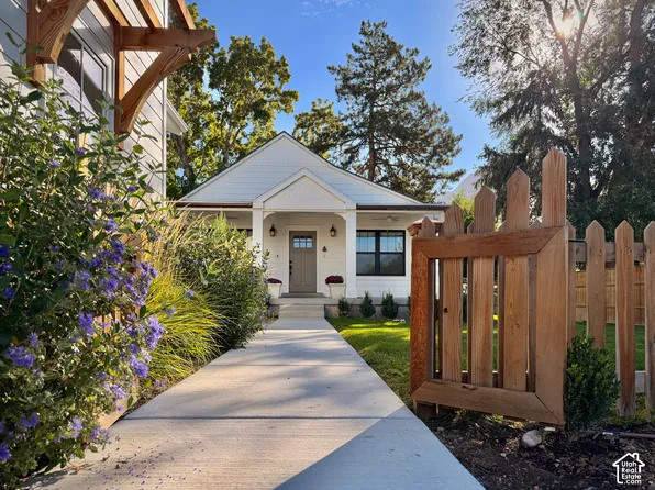 2275 E 4500 S, Holladay, UT 84117