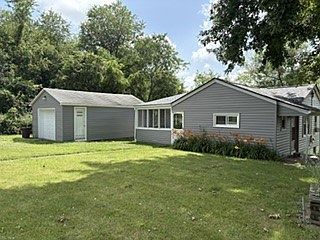 1st image of 6365 Tuscarawas Rd