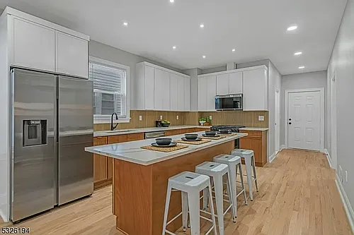 18 Maple Ave #1 Photo 1