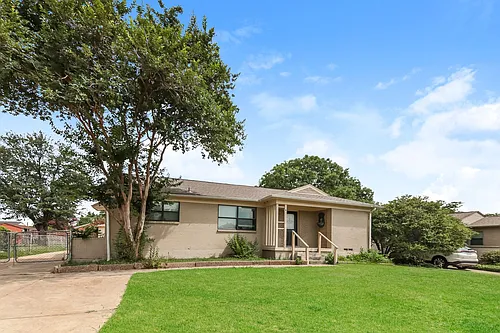 9946 Bowman Blvd Photo 1