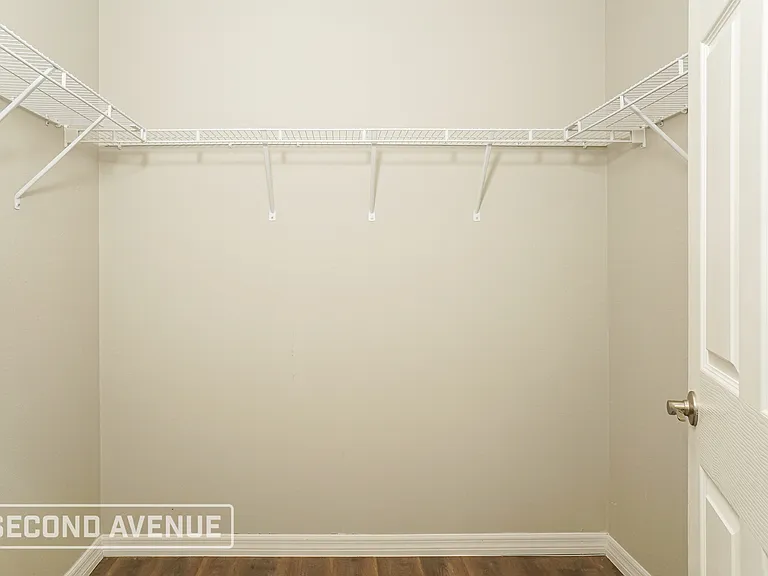 14134 Packard Ave — Photo 15