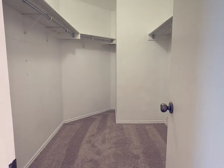 4105 Kings Canyon Dr — Photo 20
