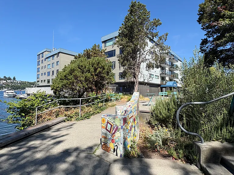2345 Minor Ave E #3 — Photo 26