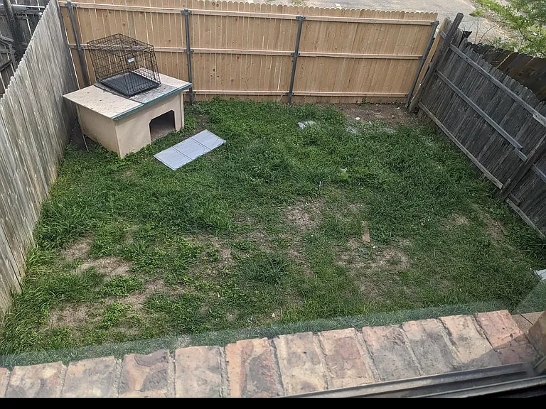1022 Bland Dr — Photo 9