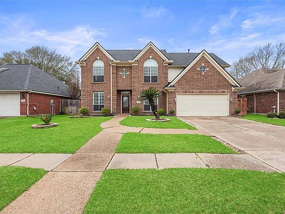 3rd image of 23022 Palm Trail Dr