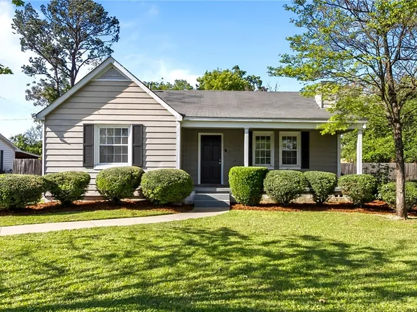 610 Hargrove Rd, Tuscaloosa, AL 35401