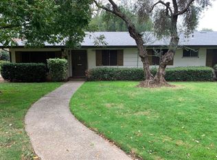 8381 La Riviera Dr, Sacramento, CA 95826