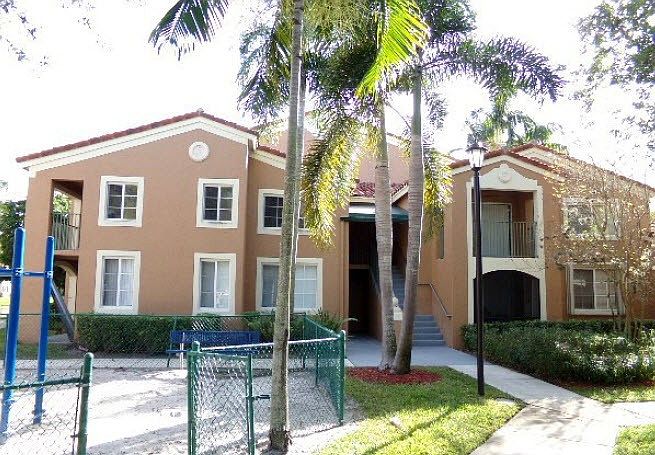 1st image of 4844 N State Road 7 APT 102