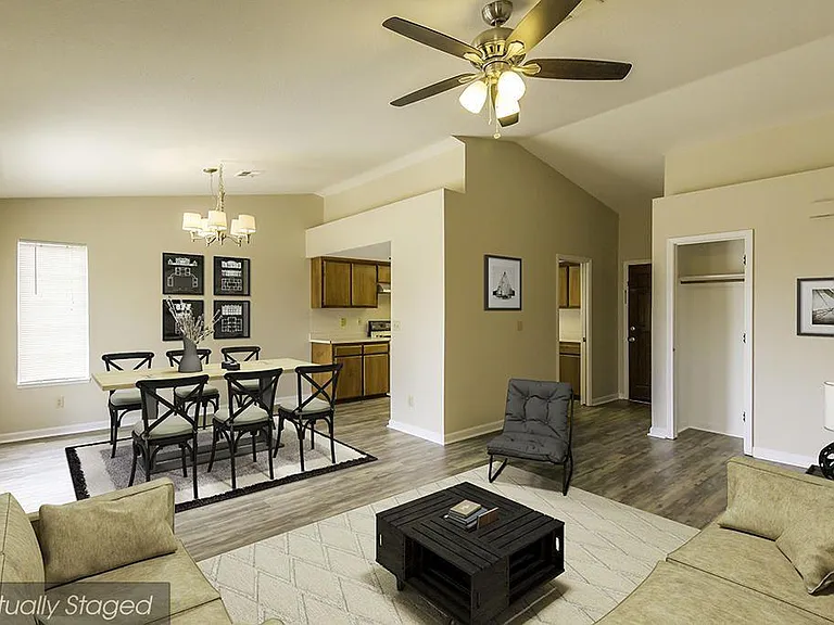 165 Danbury Dr — Photo 2