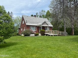 1388 Midline Rd, Amsterdam, NY 12010
