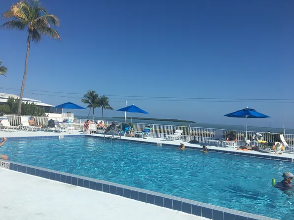 802 S Emerald Dr, Key Largo, FL 33037