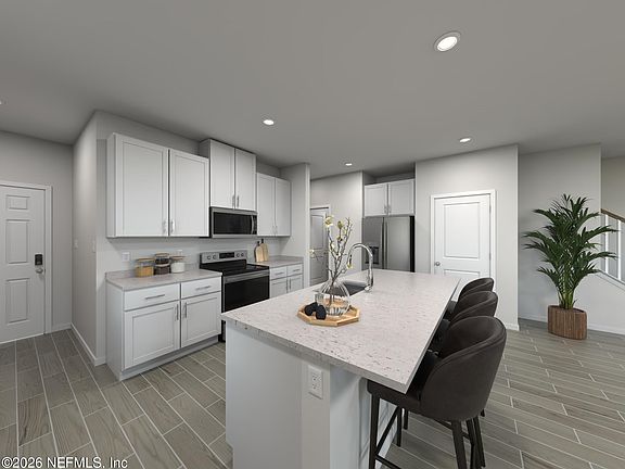 3rd image of 162 YELLOWSTONE Drive