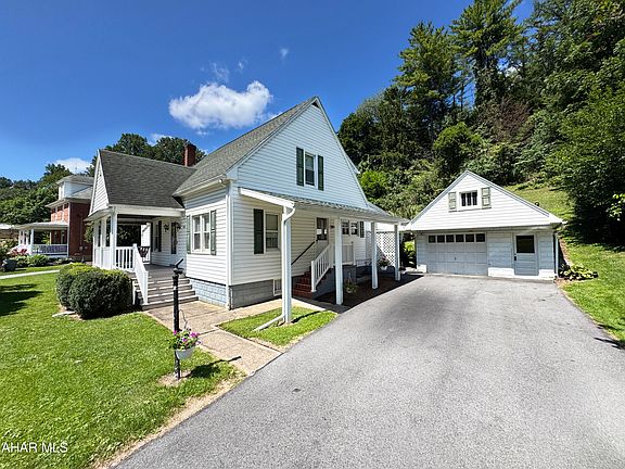 2nd image of 5751 Piney Creek Rd