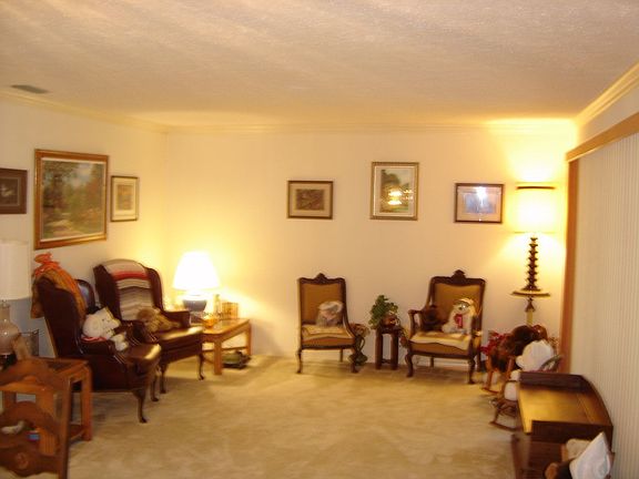 5th image of 4470 N Sacramento Ave