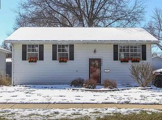 3005 Wayne Ave, Iowa City, IA 52240