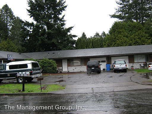 1st image of 305 SE 157th Ave