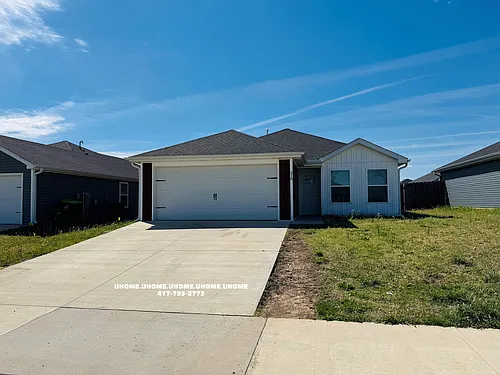 318 Eagle Edge Photo 1