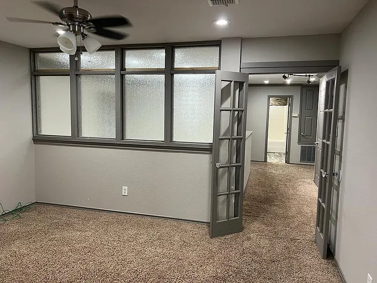 2500 Sierra Dr — Photo 14