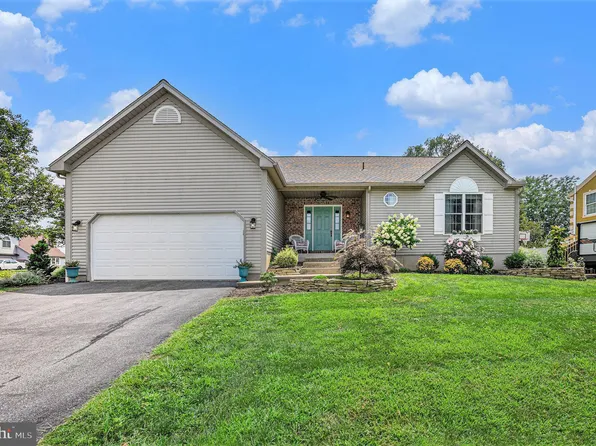 3957 N Alabama Ave, Reading, PA 19605