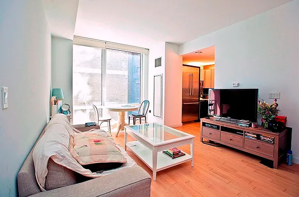 Rented by Keller Williams NYC | media 16