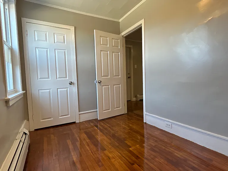 38 Prince Ave #E — Photo 19