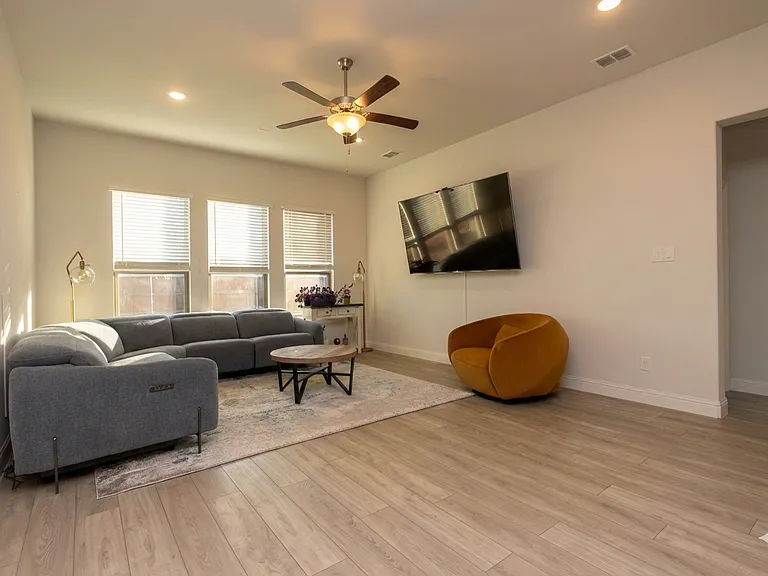 3810 Honeycomb Holw — Photo 12