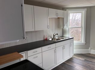1221 3rd St #1, Catasauqua, PA