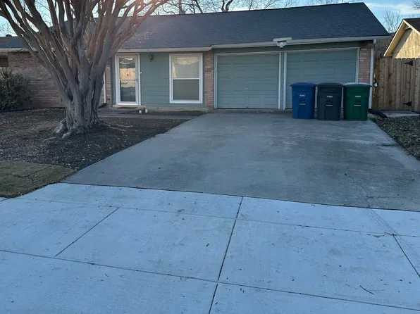 9227 Spring Dawn St, San Antonio, TX 78217