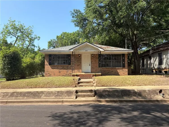 1454 Delusser St, Mobile, AL 36603