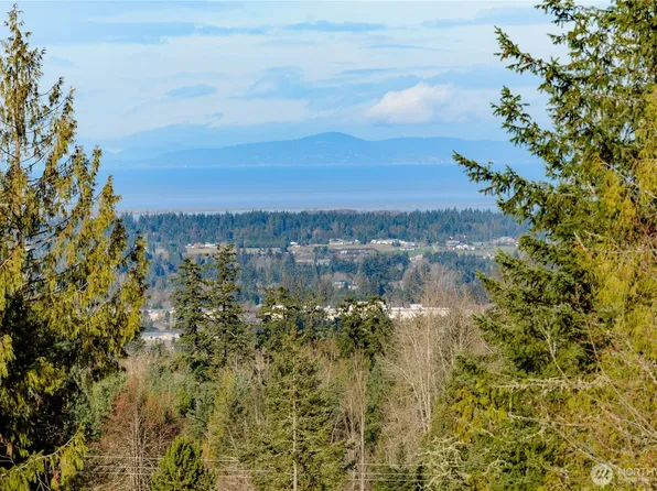 9999 Ferndale Dr, Sequim, WA 98382
