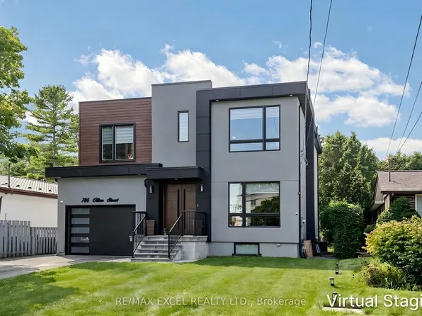 786 Oliva St, Pickering, ON L1W 2V8