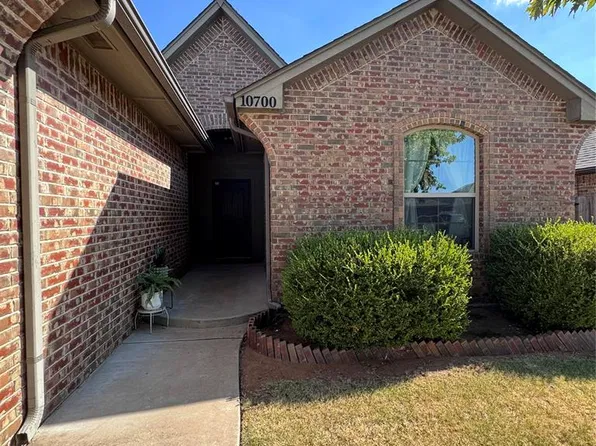 10700 SW 36th St, Yukon, OK 73099