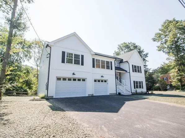 LOT 1 Sherwood Ln, Lakeville, MA 02347