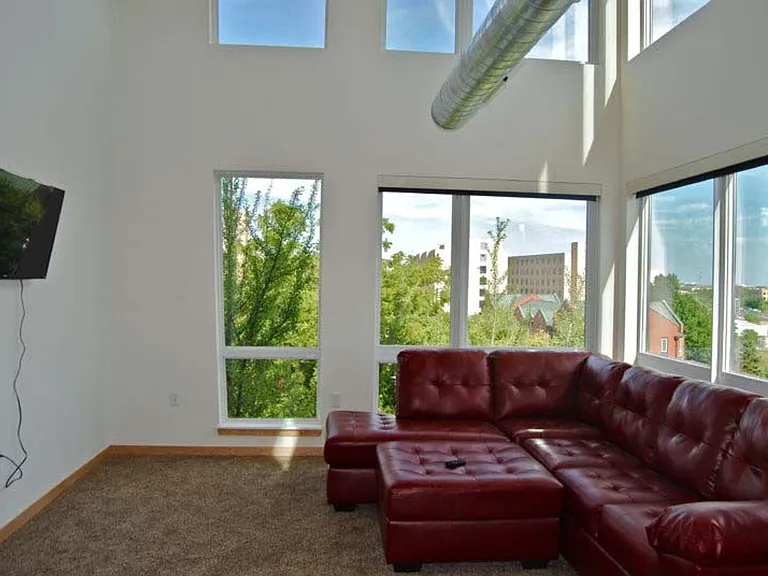 202 N Brooks St — Photo 10