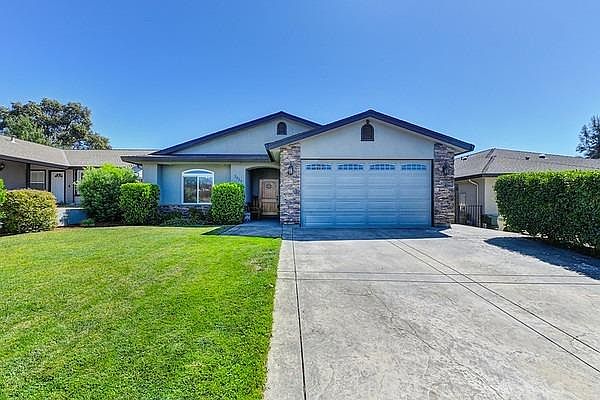 1st image of 3856 Creekside Pl
