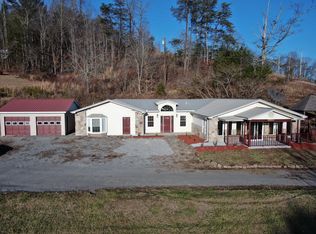 88 Frederick Hill Rd, Pineville, KY 40977